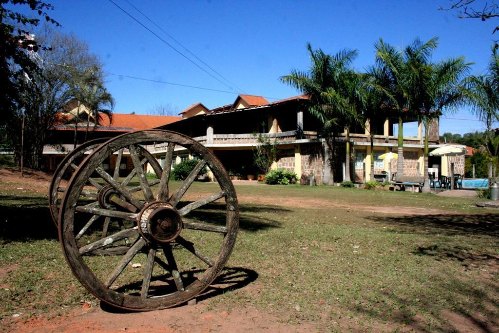 Pousada Fazenda Buracao Mococa Esterno foto